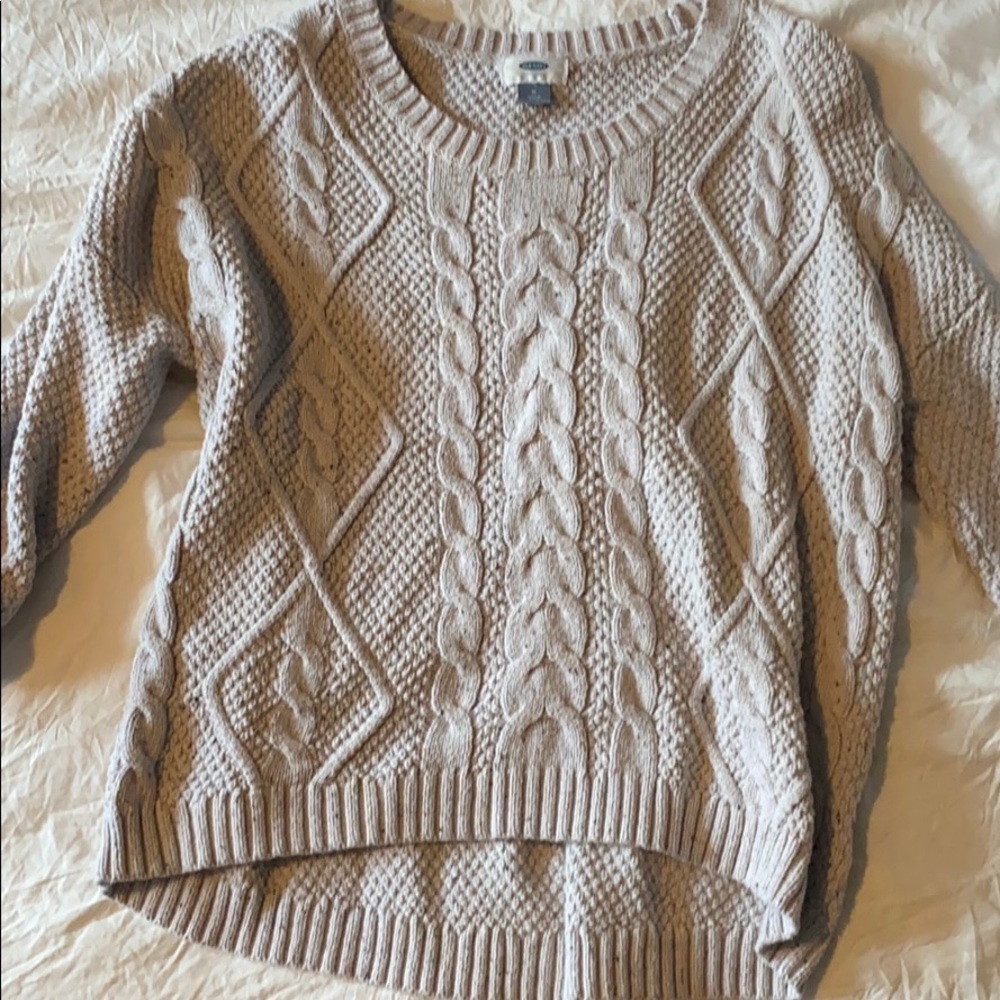 Old navy sweater